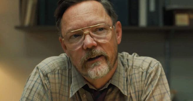 Matthew Lillard has a role in Mike Flanagan's adaptation of Stephen King's Carrie and says the eight-episode show is brilliant